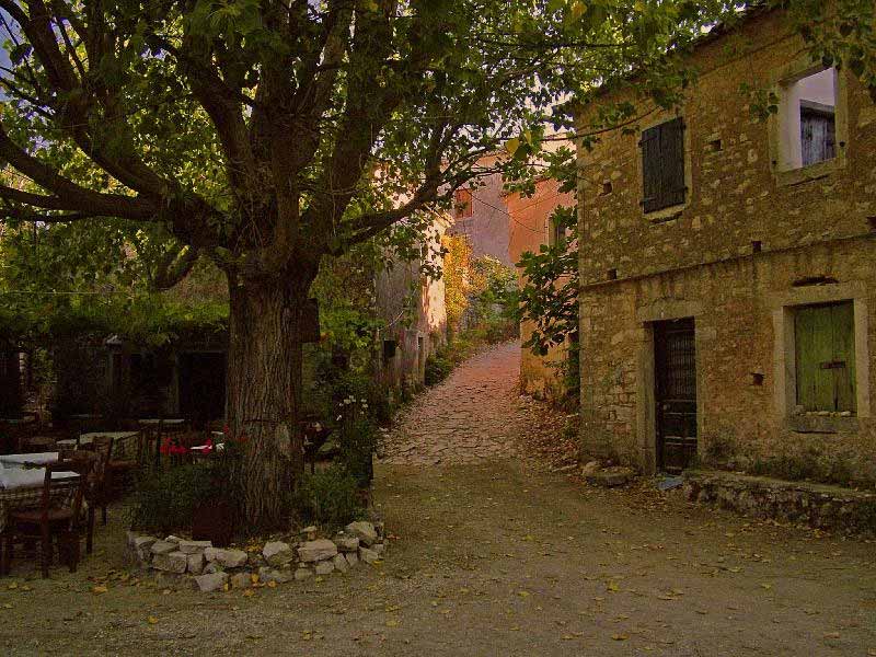 Tavene in abandoned village